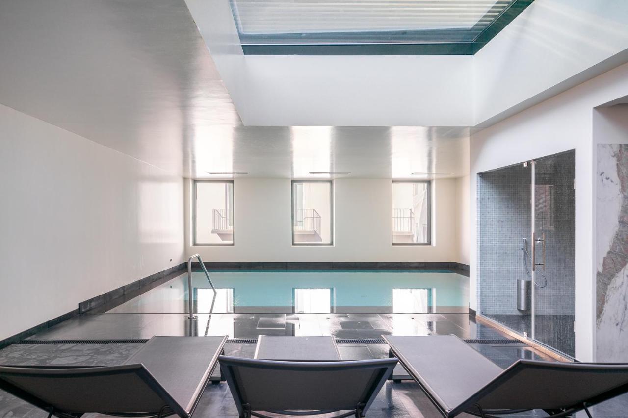 Whome | Av. Da Liberdade Deluxe W/ S-pool, Gym & Parking Apartamento